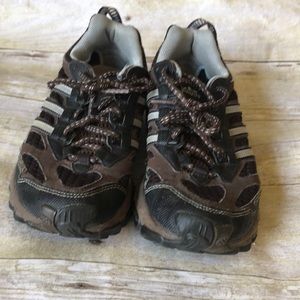 Adidas hiking runners brown size 6